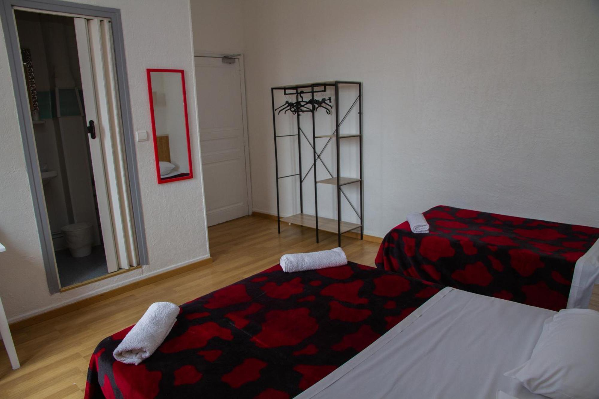 Hotel Durand Le Patio Alès Eksteriør billede